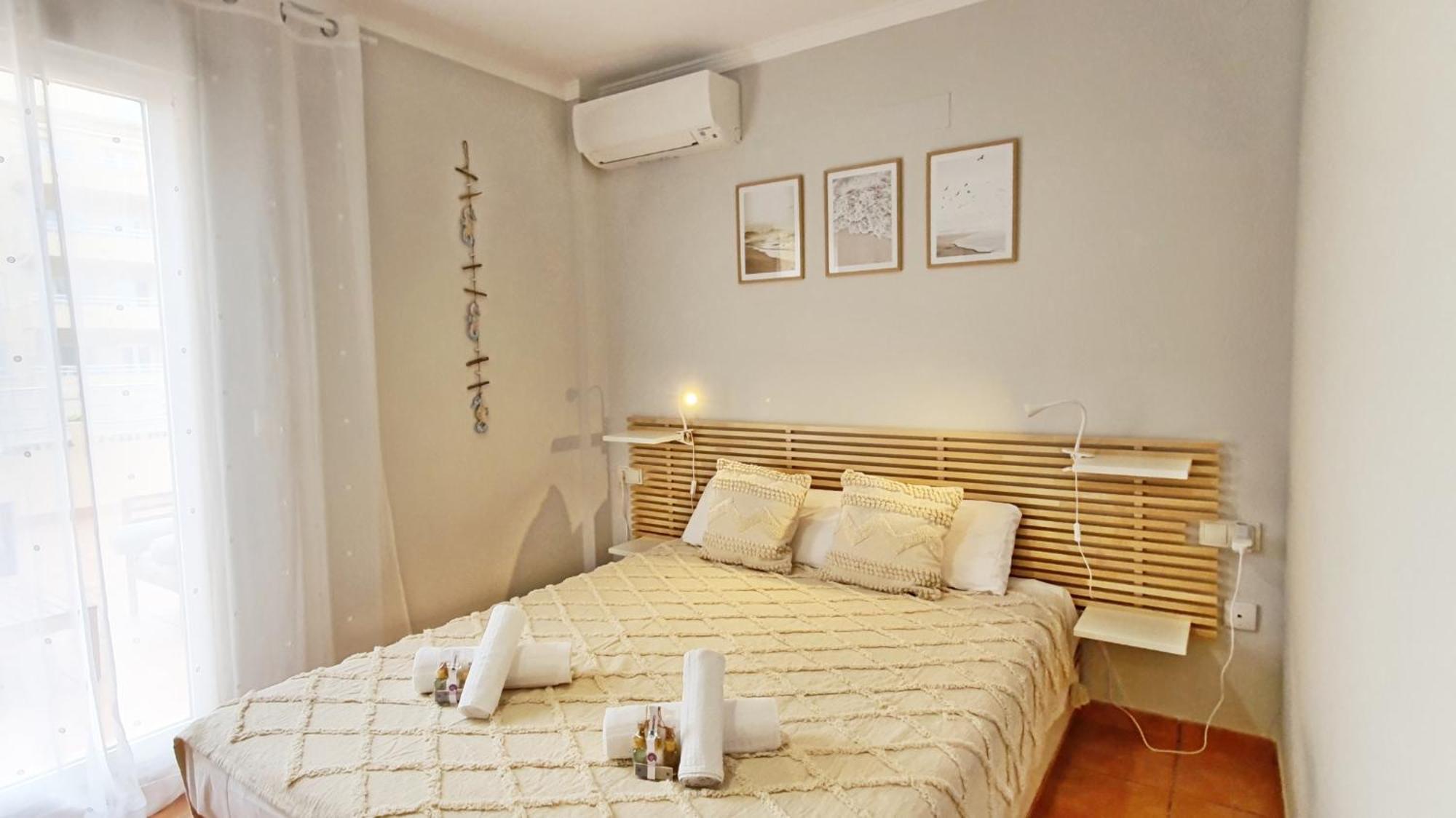 Apartamentos Par Tres - Oliva Nova Eksteriør bilde