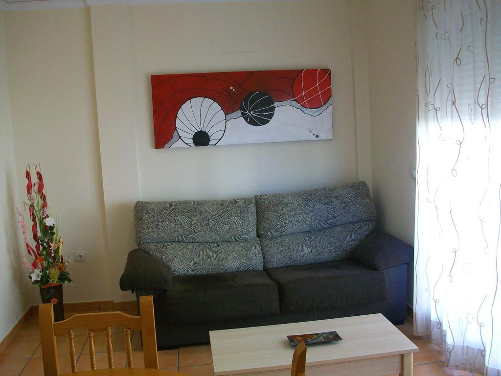 Apartamentos Par Tres - Oliva Nova Rom bilde