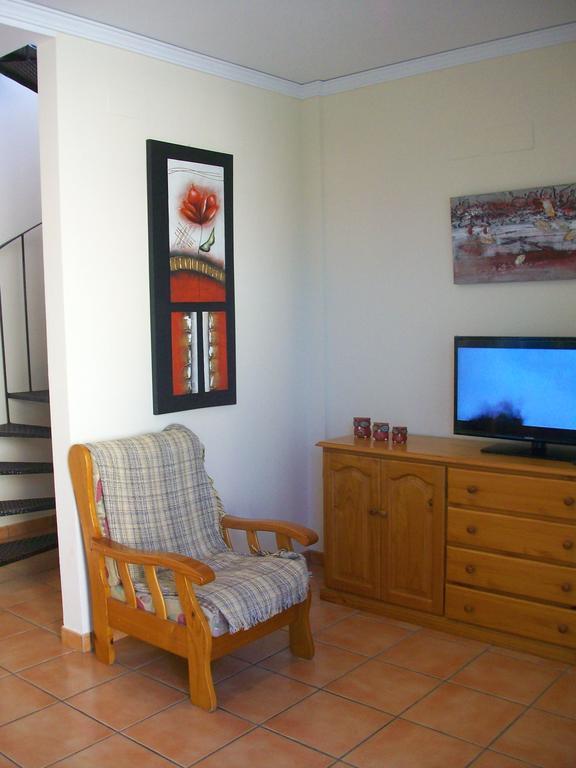 Apartamentos Par Tres - Oliva Nova Rom bilde