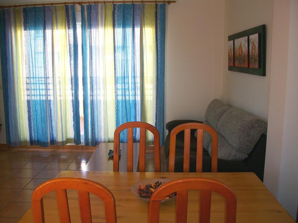 Apartamentos Par Tres - Oliva Nova Rom bilde